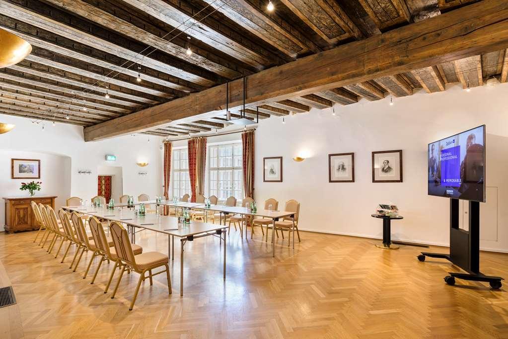 Radisson Blu Hotel Altstadt, Salzburg Kemudahan gambar
