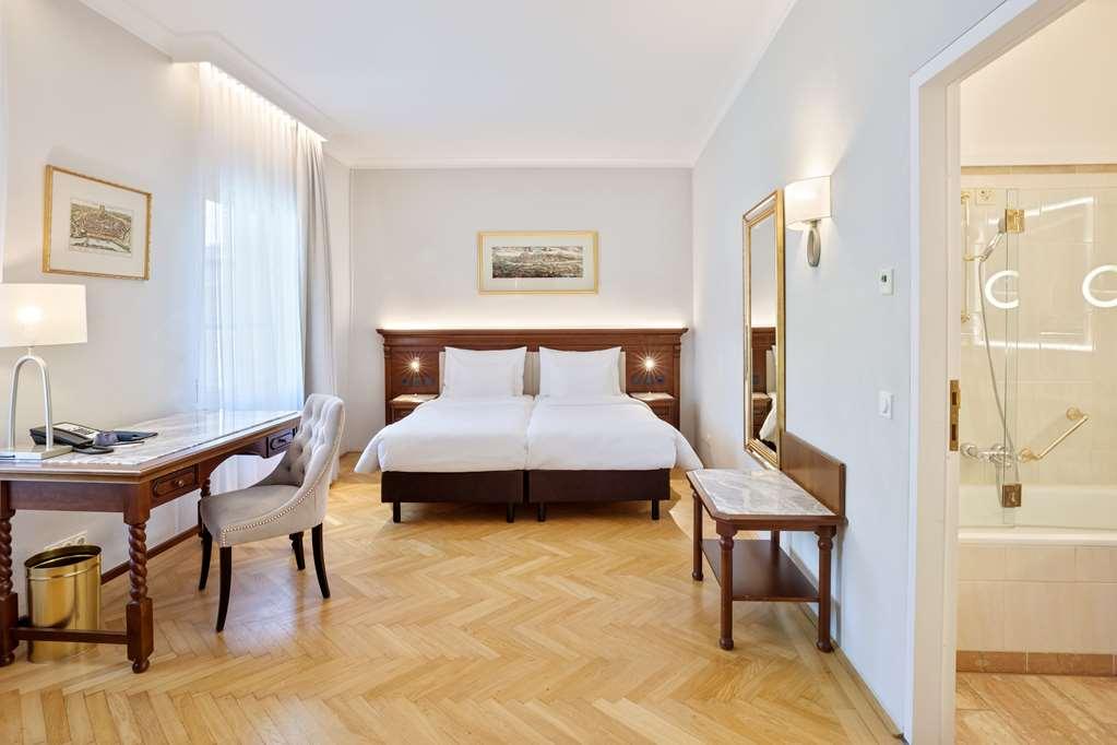 Radisson Blu Hotel Altstadt, Salzburg Bilik gambar